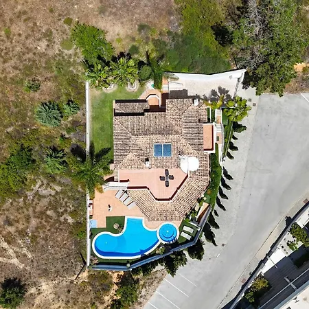 Duma Villa