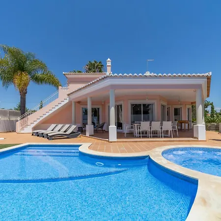 Duma Villa